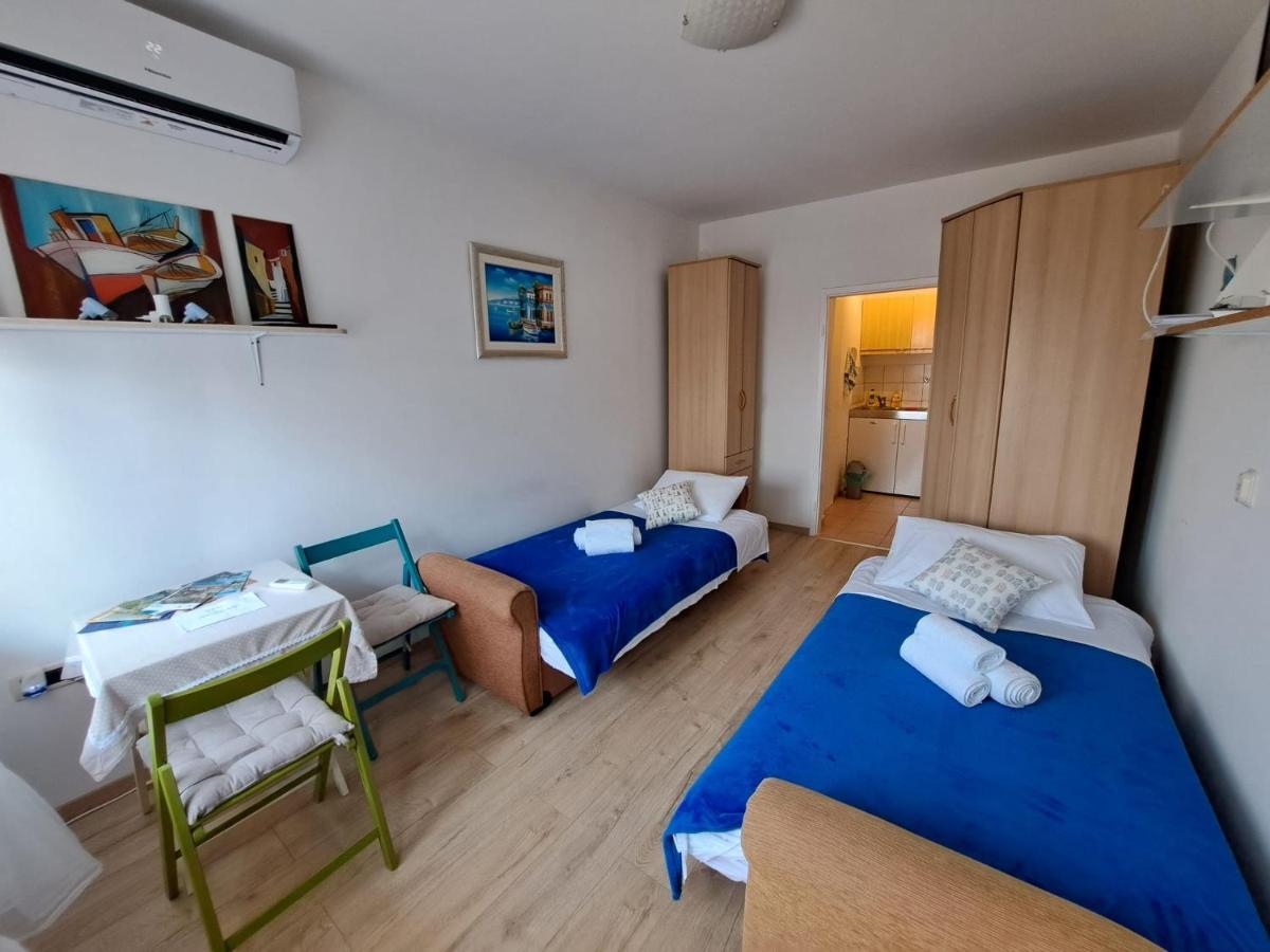 Studio Apartment Adriari With Large Terrace Рийека Екстериор снимка